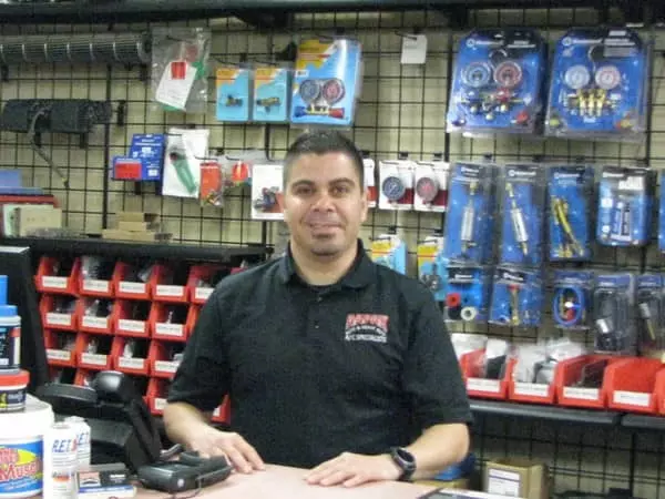 Rob Sanchez - Manager, A/C expert, Construction, Agriculture, Commercial Fleets, Schools, Bus, Mining and more